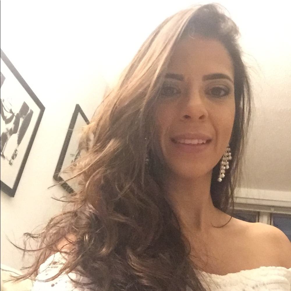 Meet your Posher, Christiane